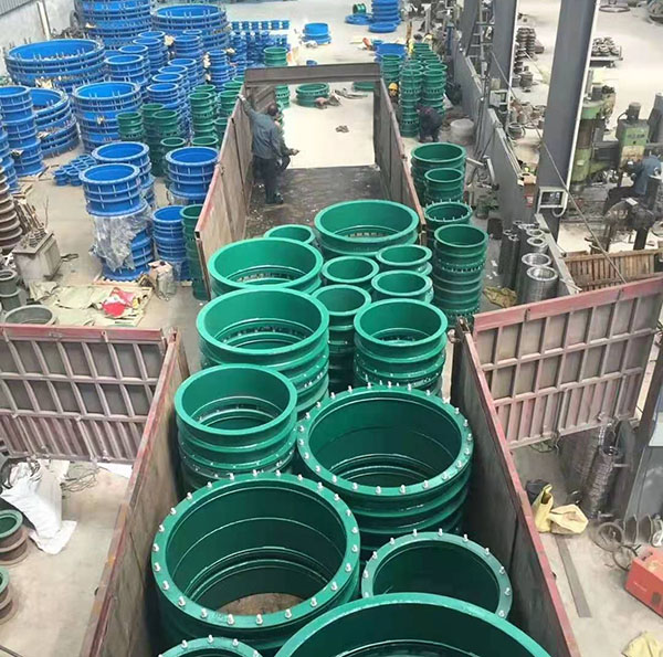 剛性防水套管發(fā)貨現場